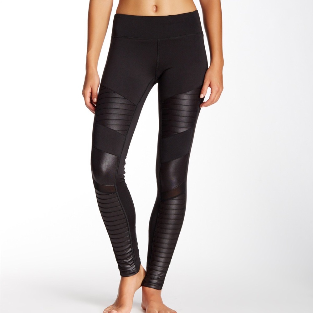 ⚡️electric yoga ⚡️ moto leggings